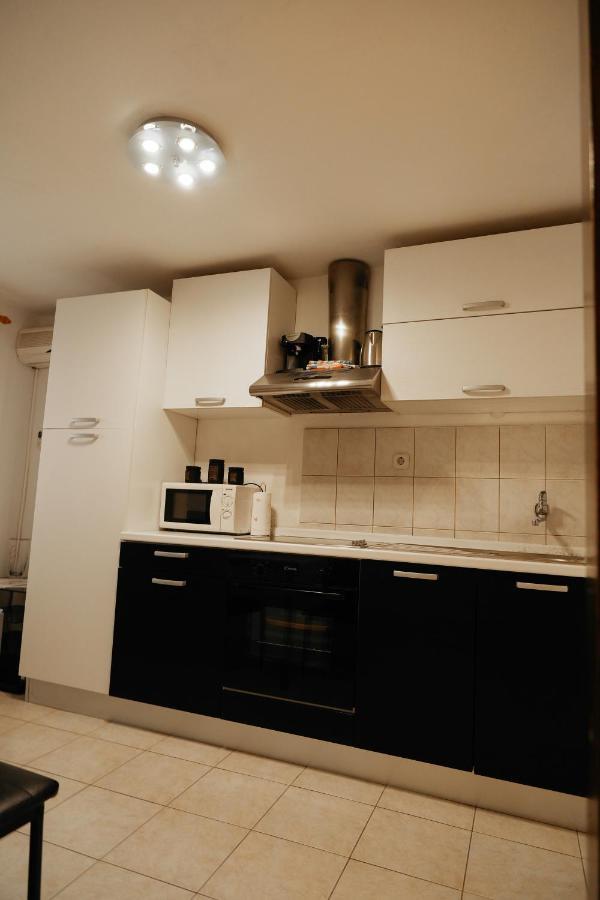 Split Centre Apartment Екстер'єр фото