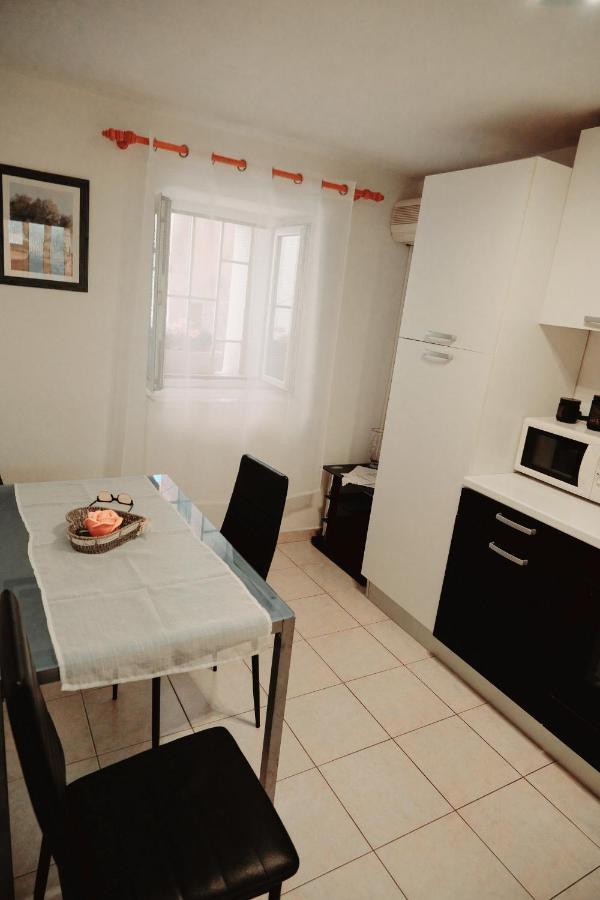 Split Centre Apartment Екстер'єр фото